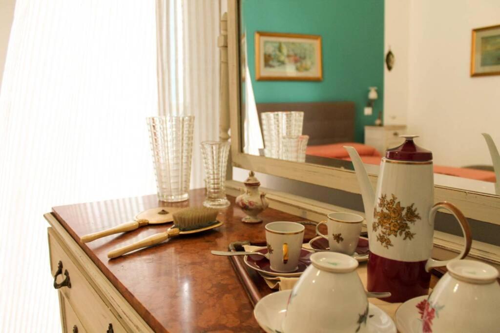 A Casa Di Enza B&B Palermo Ngoại thất bức ảnh